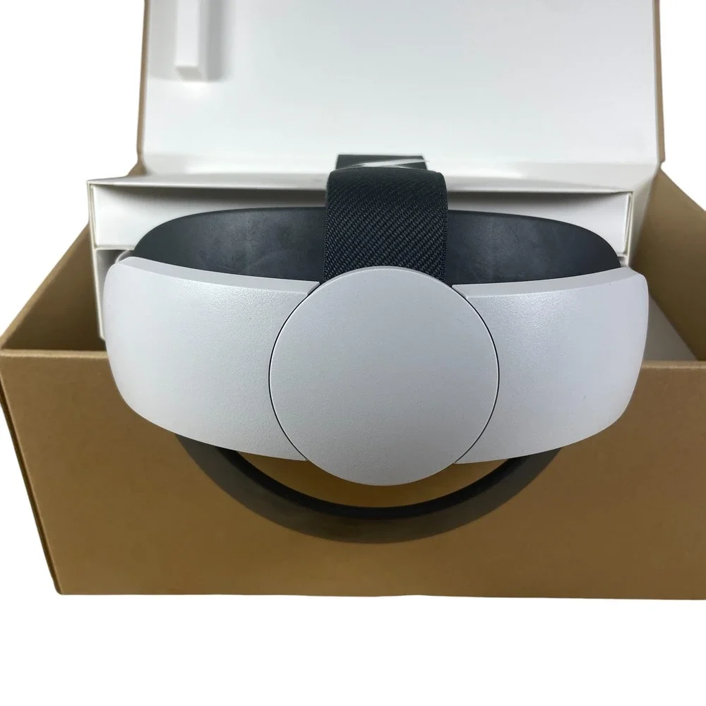 Oculus Quest 2 Elite Strap for Enhanced Support and Comfort in VR - New Open Box